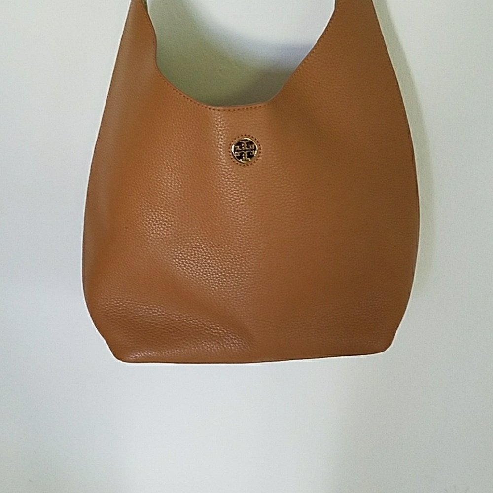 Tory Burch tan hobo bag